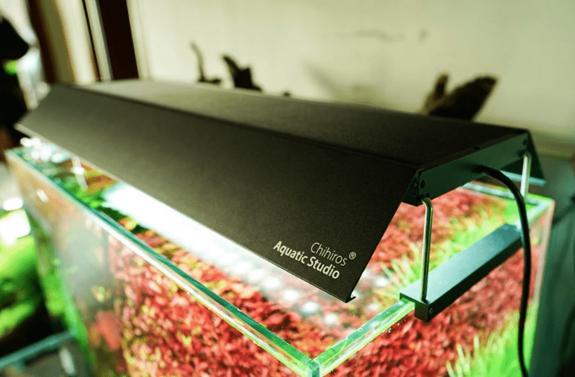 Chihiros VIVID II Shades with Mirror (Black) - Planted Aquaria