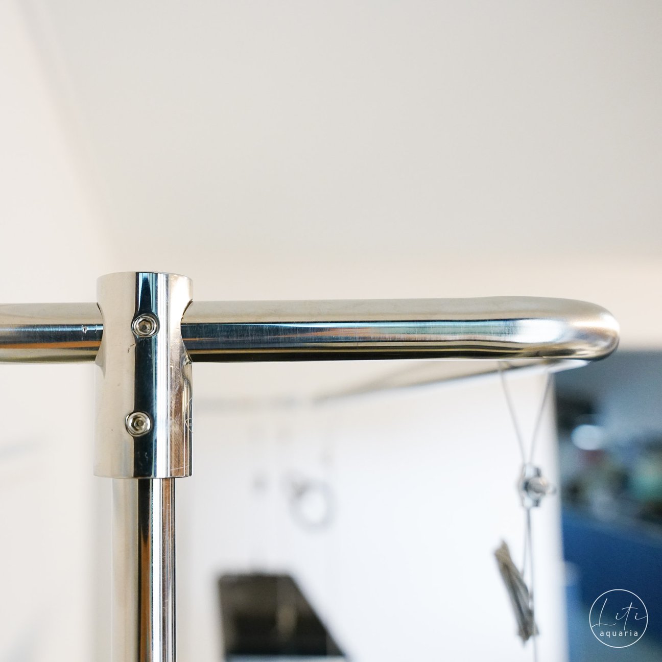 LitiAquaria Stainless Steel Lighting Stand (Cabinet Mount) - Planted Aquaria